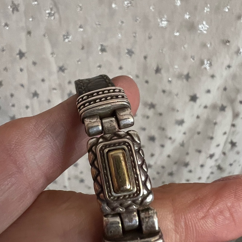 Brighton gator with 2tone top braclet